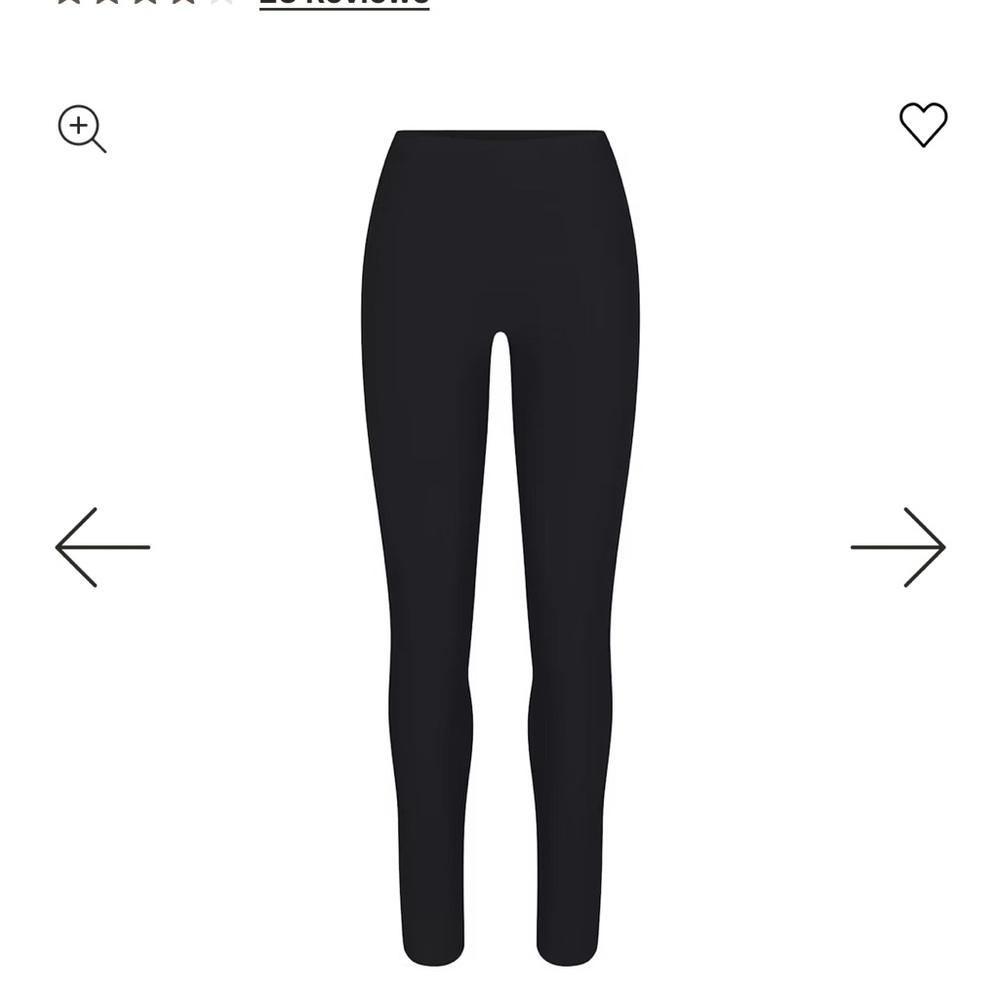 SKIMS Butt Enhancing Seamless Leggings